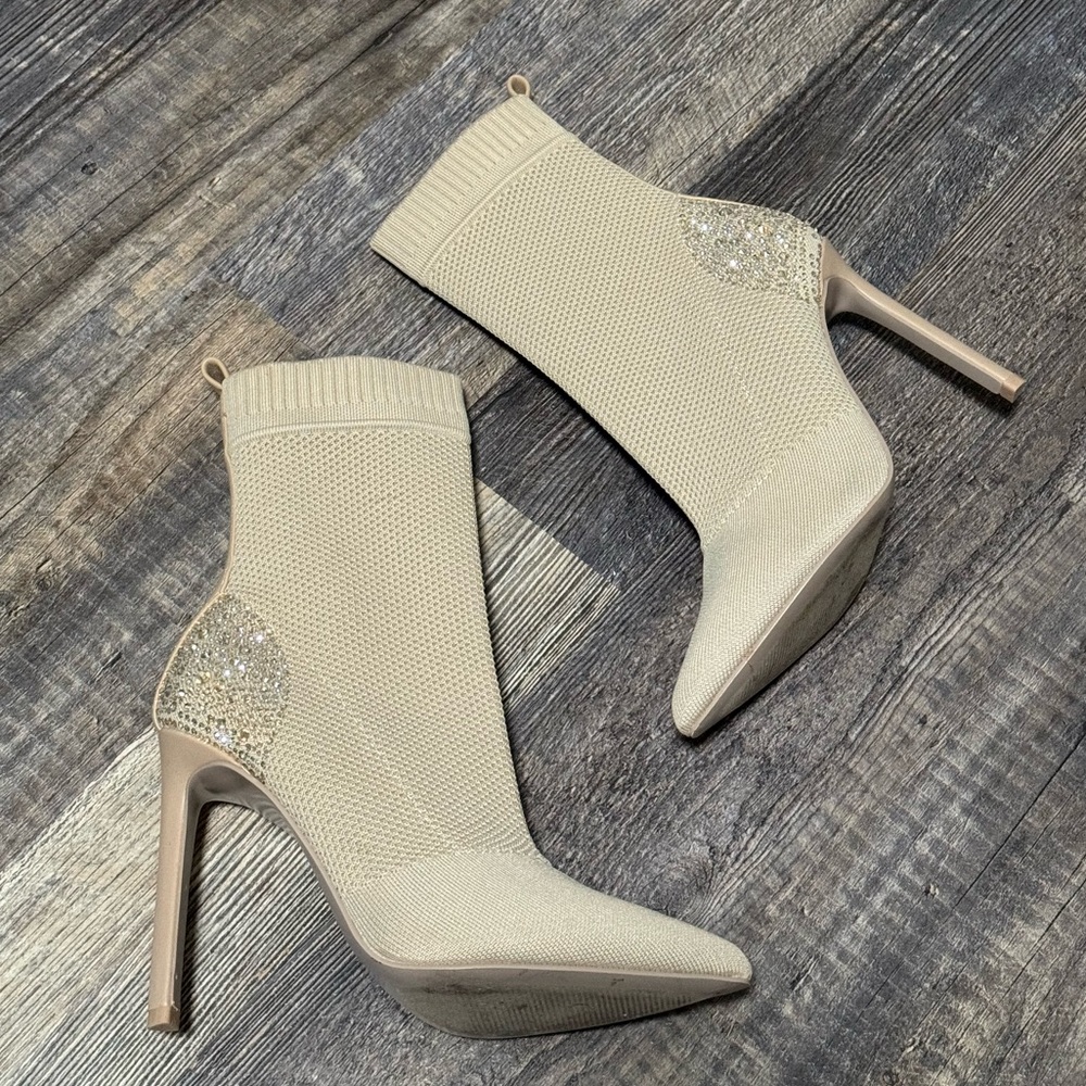 STEVE MADDEN MAJESTY BOOTS